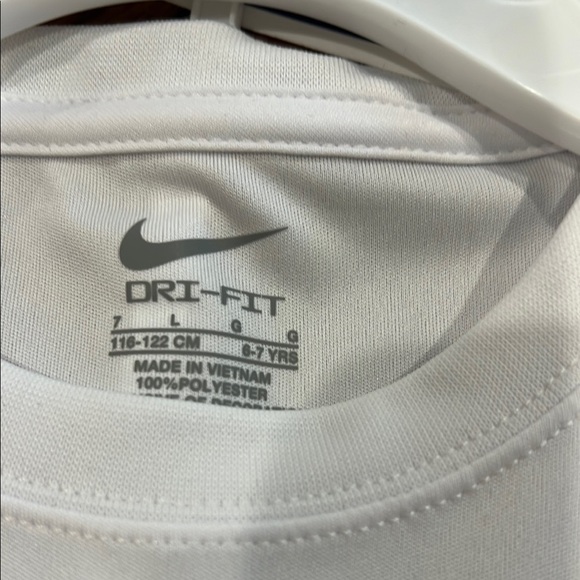 Nike Matching Set White and Tan Athletic Wear - Picture 4 of 4